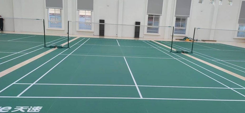 航津路天速羽毛球场地